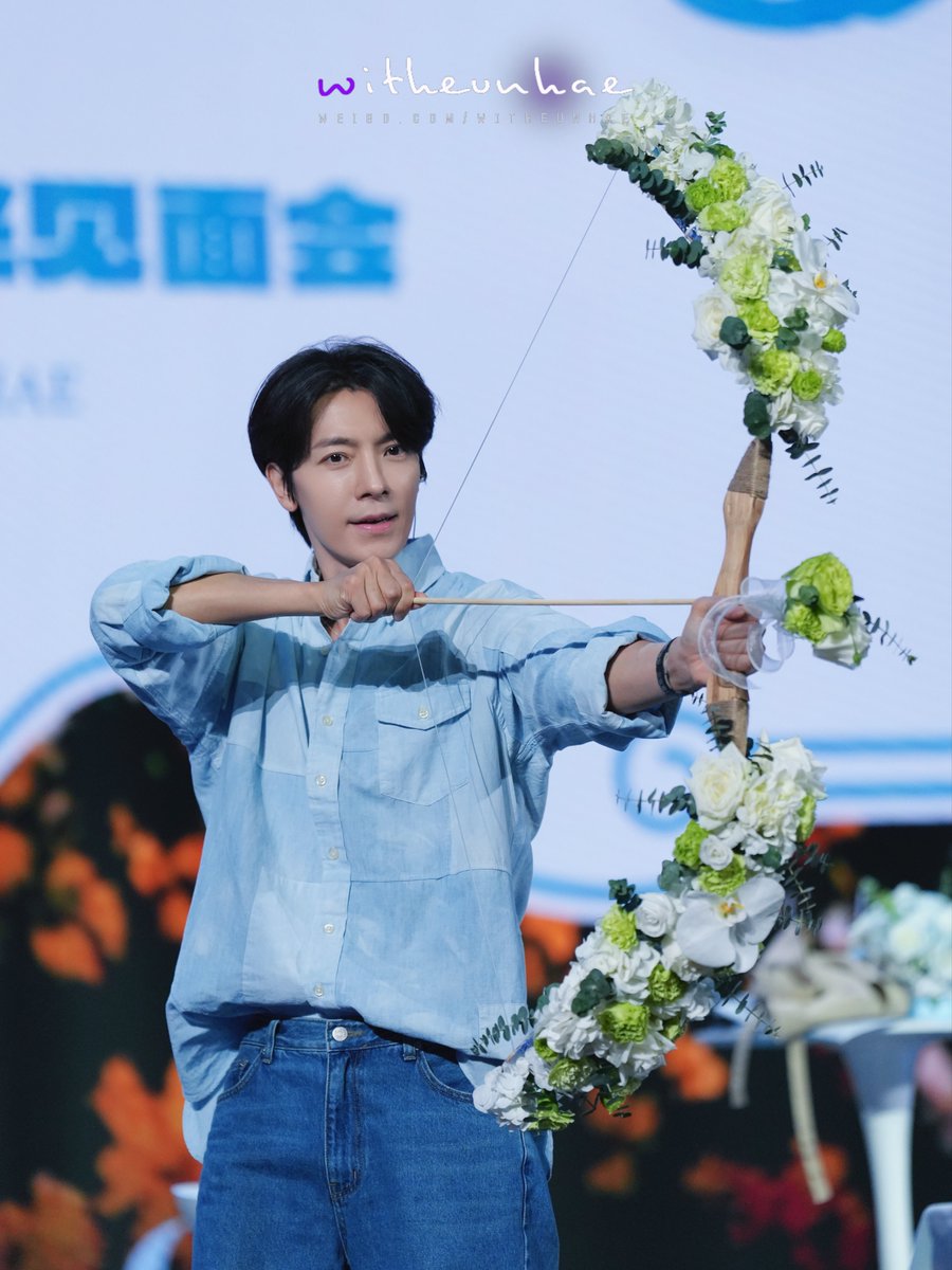 witheunhae's tweet photo. [掌心witheunhae]
26.09.13 DONGHAE BEIJING FAN MEETING

#동해 #DONGHAE 
#슈퍼주니어DnE #SuperJuniorDnE https://t.co/uKMPe6ncTo