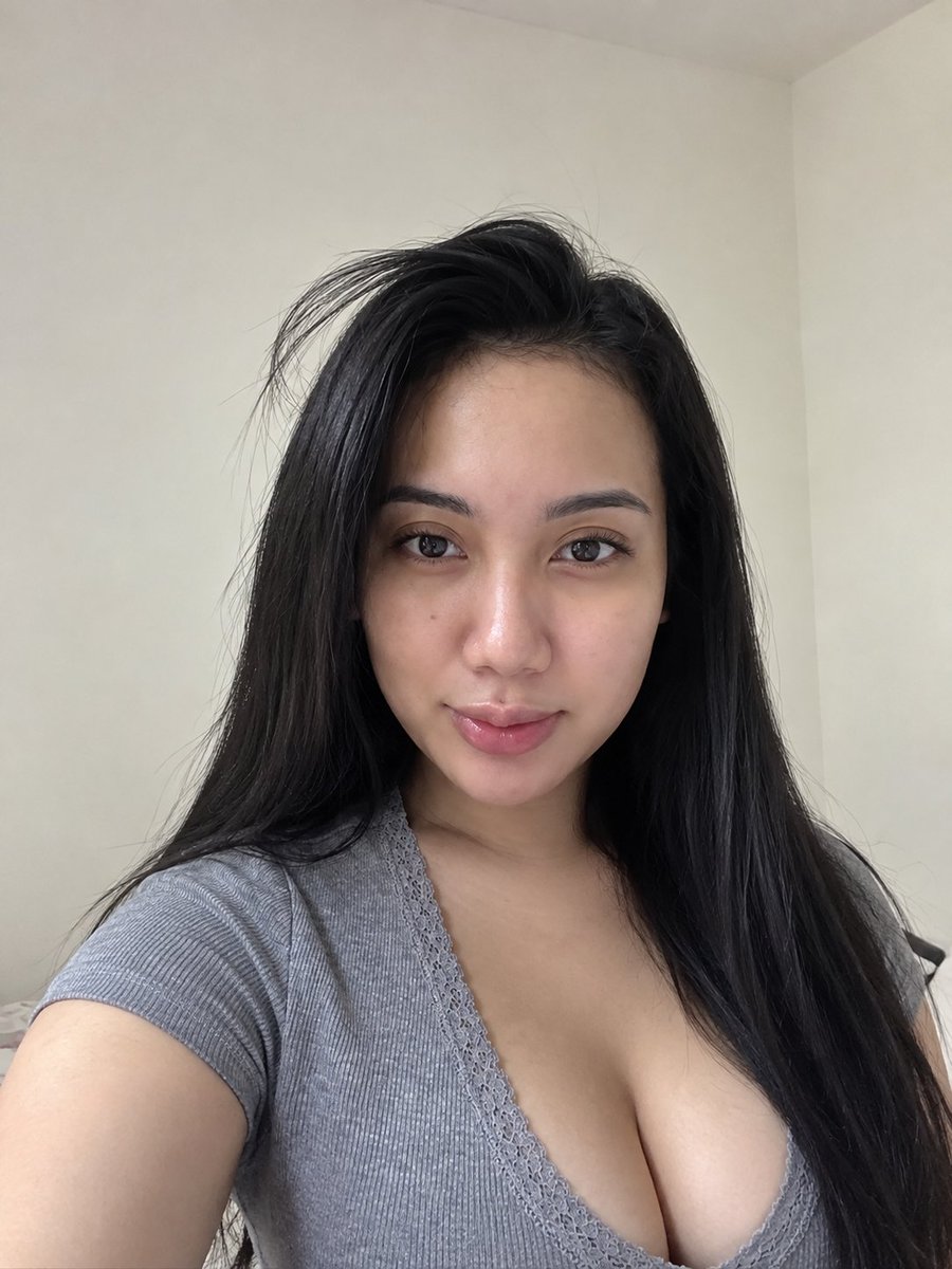 meyliiana22's tweet photo. Baru bangun, bawaanya sange bgt. https://t.co/0k8lOKibie