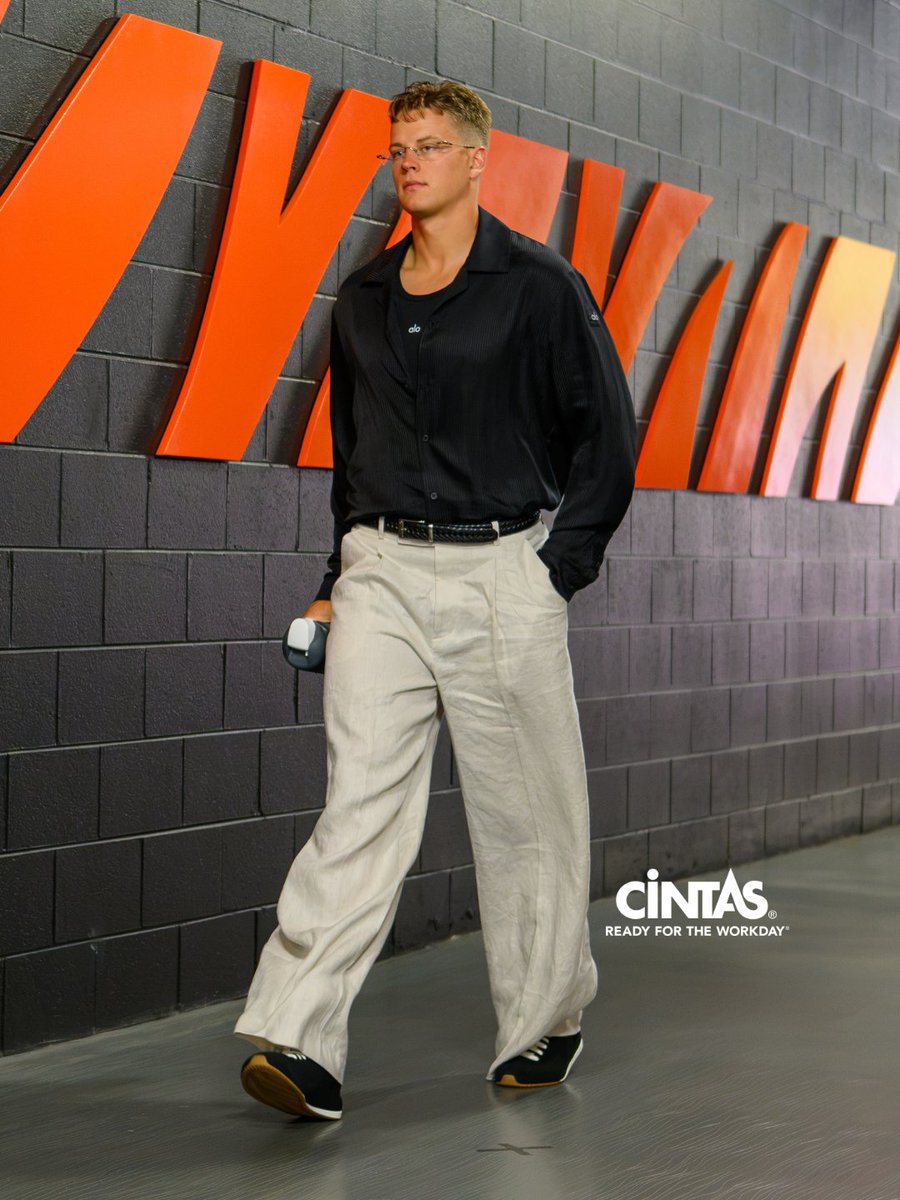 Bengals's tweet photo. Workwear. Ready for Gameday. https://t.co/0SP5H4AMZT