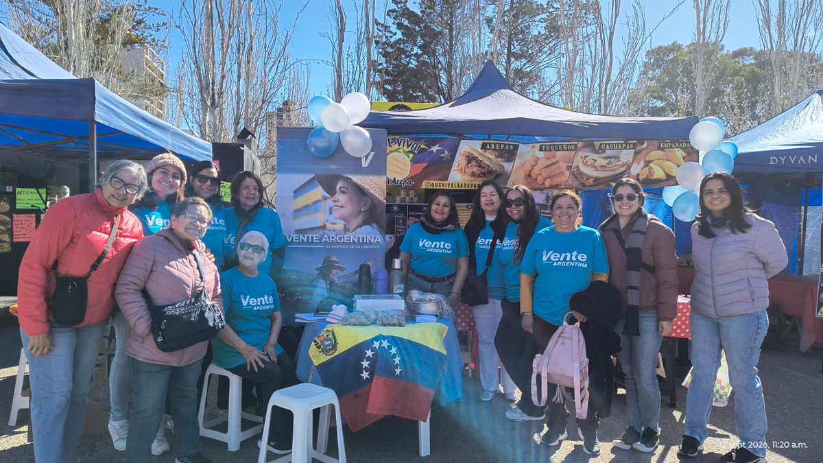 vente_mundo's tweet photo. 📍Neuquén no se detiene. Cada encuentro es un paso más en la red de organización que estamos construyendo desde el sur argentino. 🇻🇪🇦🇷

Nos reunimos en un café venezolano para sumar voluntades, articular esfuerzos y consolidar las afiliaciones que nos preparan para lo que viene. 

La libertad de Venezuela se conquista con estrategia, disciplina y ciudadanos organizados en cada rincón del mundo.

La lucha es #HastaElFinal 🇻🇪🇦🇷