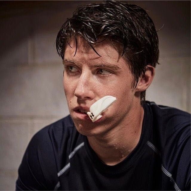 93MARNERARCHIVE's tweet photo. 16 MORE DAYS UNTIL OPENING NIGHT AND WE SEE MARNER ON THE ICE 🪄✨ https://t.co/c4ruLgDXIw
