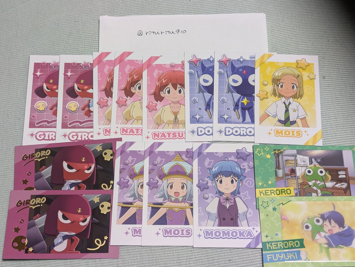 rituritu910's tweet photo. 【 交換 】ケロロ軍曹　キャラポトレ

譲）日向夏美 アンゴルモア ケロロ軍曹 日向冬樹 ドロロ モア ギロロ箔押し 西澤桃華 ギロロ

求）同種 サブロー クルル クルル箔押しを最優先に、コンプの為にドロロ箔押し、アルル、デルルも探してます🙇‍♀️

箔押しのみ2:1交換、もしくは箔押し同士だと助かります https://t.co/aFKaXuZmHC