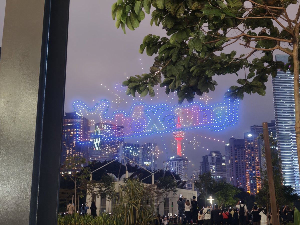 amigonesu's tweet photo. クアラルンプールイベ楽しかった!!🇲🇾
色違いピカチュウ出せたし、色100のキョダイマックスカメックス出た😸

#ポケモンGO https://t.co/4nLboQLvOA