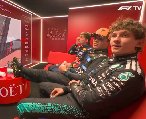 leclercsletters's tweet photo. "i just did the race so i'm allowed to drink what i would like" 😭 lando about drinking a coke (i think?) https://t.co/jZ0KNkgOkC