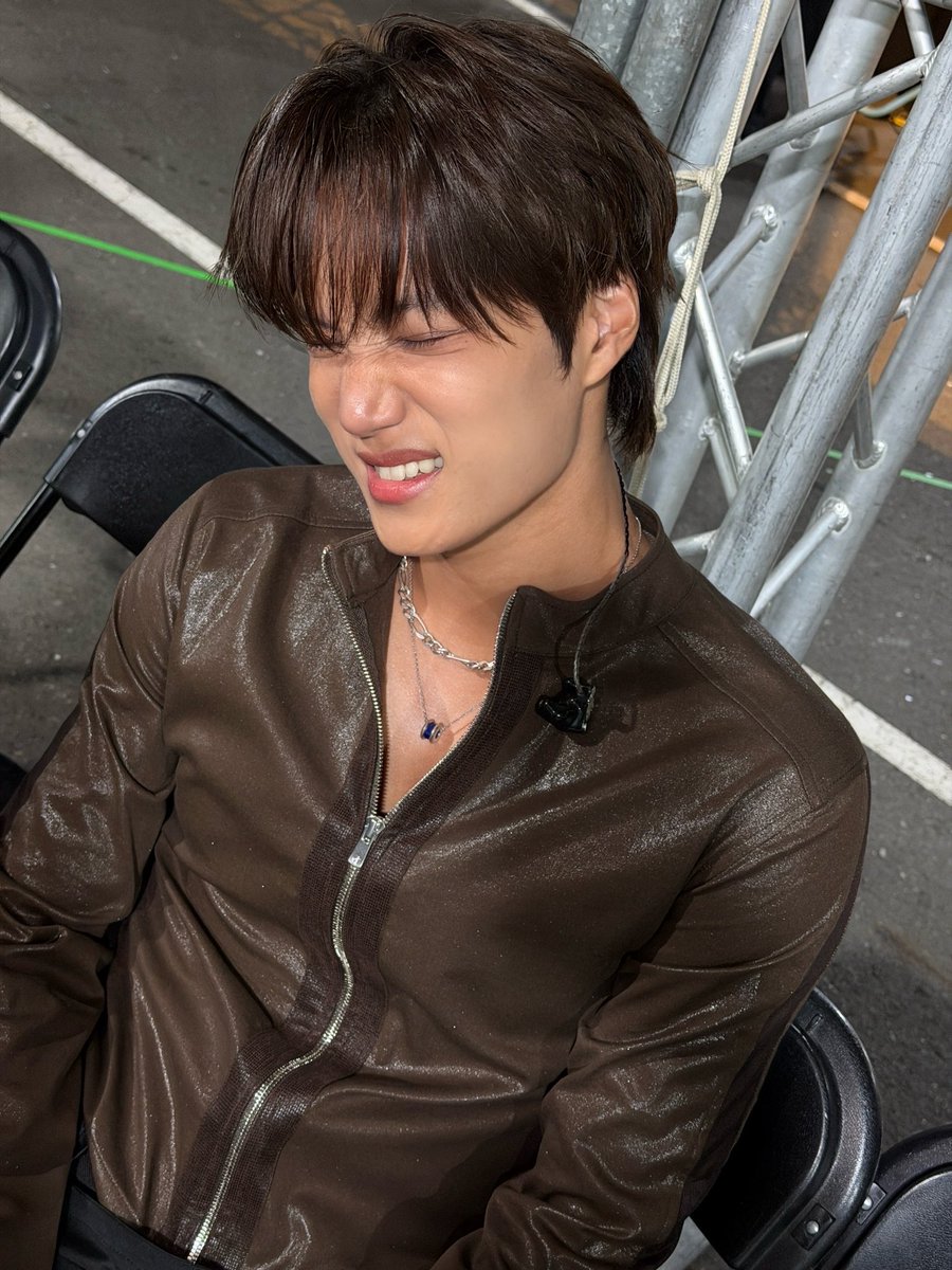 114message's tweet photo. 260913 🐻💬 11:51PM

🐻 (Photo) x2 https://t.co/KnZcoFrzzu