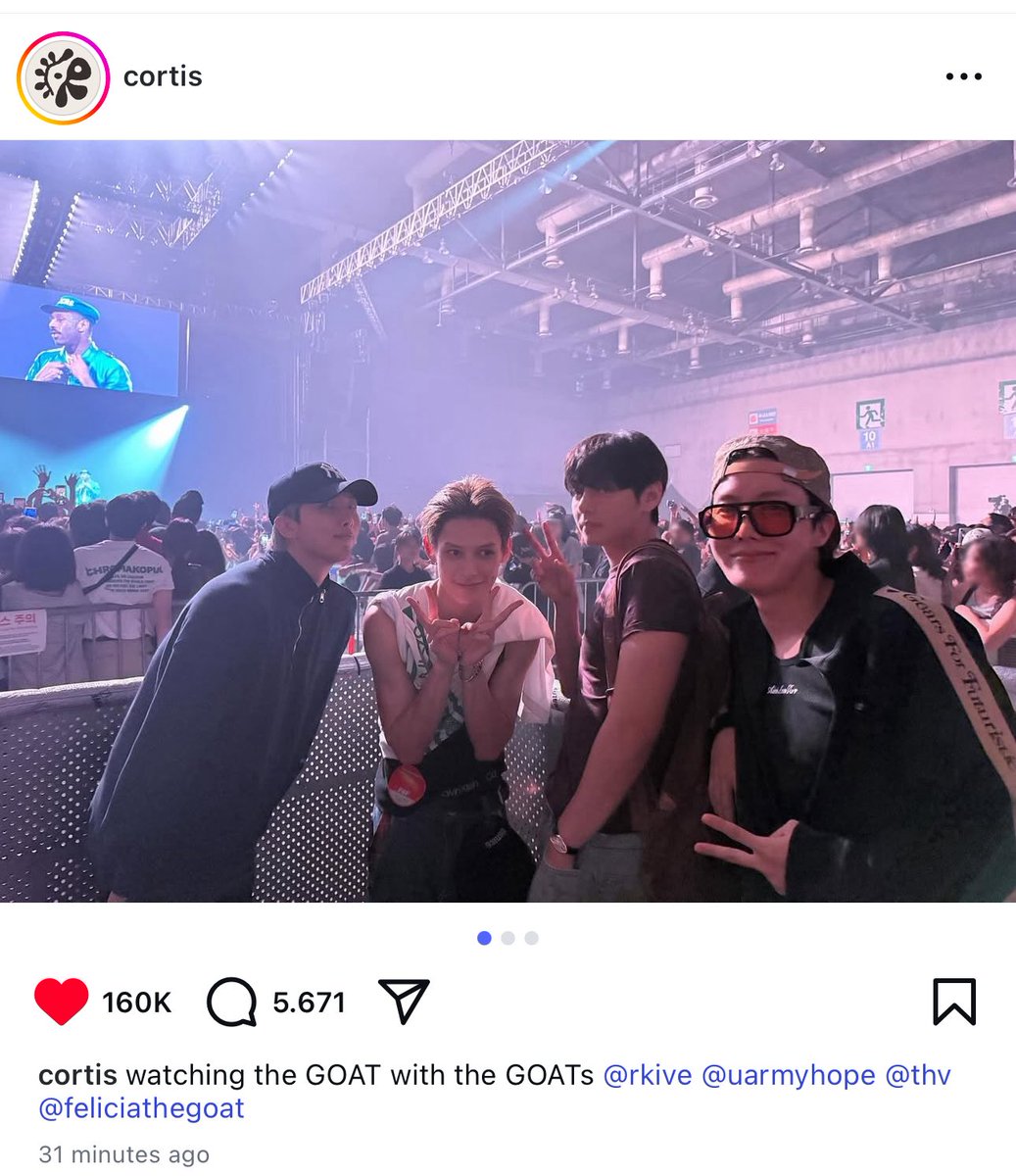seanscent's tweet photo. a year since this legendary moment ♡
james watching tyler with namjoon, hobi and taehyung! https://t.co/lCn0yLCrol