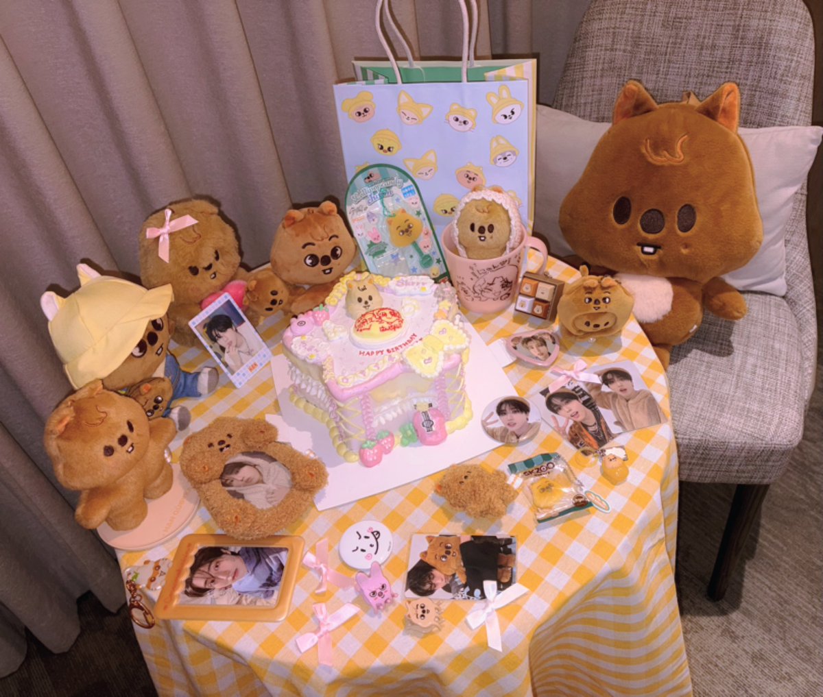SoRute_0914's tweet photo. ⠀⠀∩_∩
✩( ˶ᴗ _ᴗ)✩
⟡.·︶︶︶ 　𝟚𝟘𝟚𝟞/𝟘𝟡/𝟙𝟜
╰⇢ 𝙷𝚊𝚙𝚙𝚢 𝙱𝚒𝚛𝚝𝚑𝚍𝚊𝚢 𝚝𝚘 𝙷𝙰𝙽 🎀

#HappyHANDay
#꽃처럼_특별HAN_널_위해
#AlwaysHoldMyHANd
#StrayKids #스트레이키즈
#한 #HAN https://t.co/P48iJGJzt2