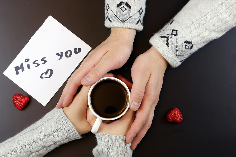 adriw442933's tweet photo. Distance never separates two hearts that really care. Sending you a virtual hug and all my love across the miles tonight. https://t.co/I7AqE77kw3