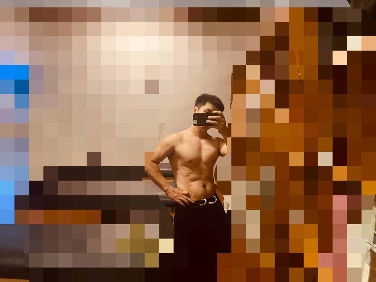 LxrD7p's tweet photo. 半���更一次 #薄肌 https://t.co/VlU1xZpwL4