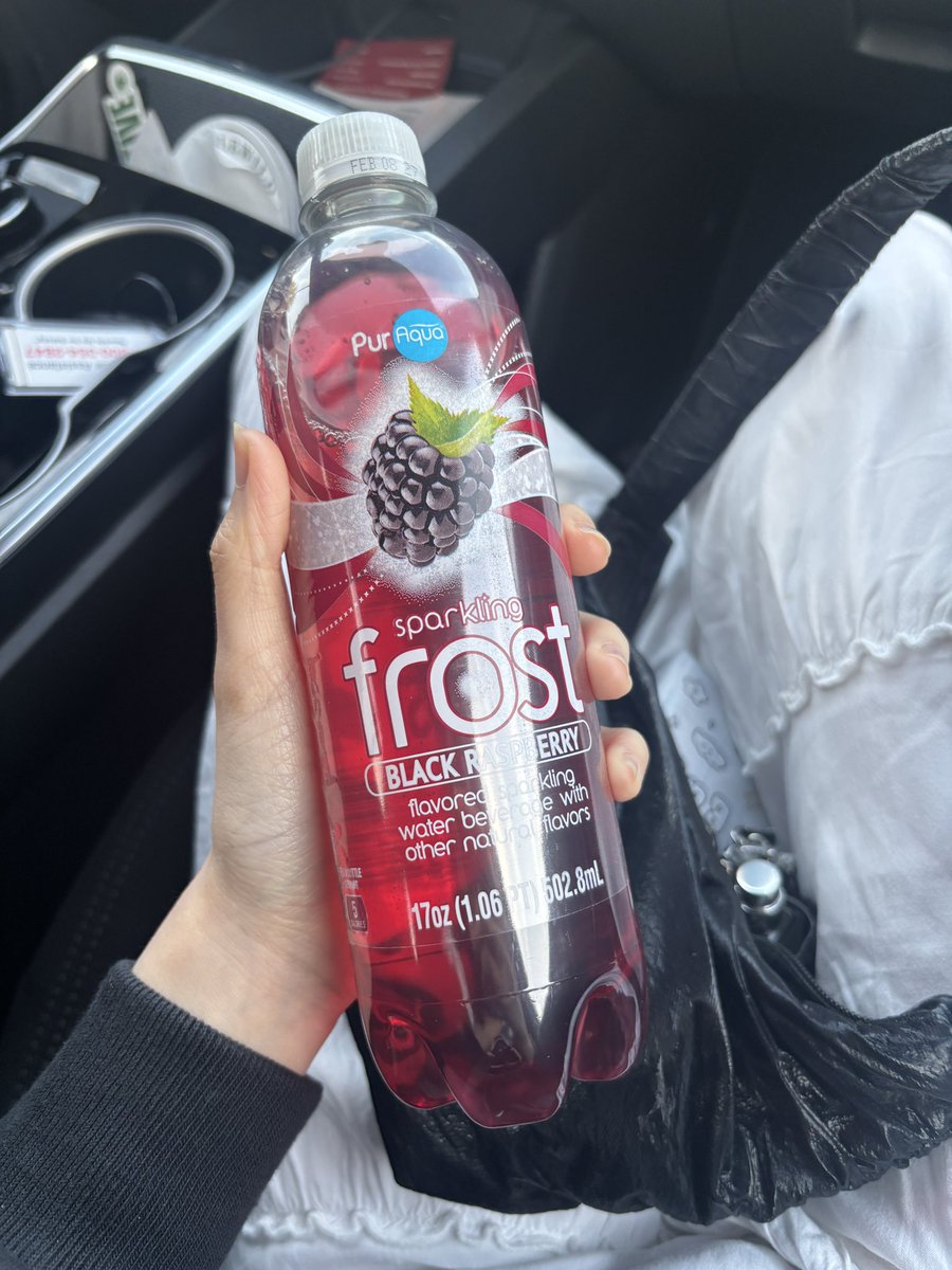 DPR_InsANito's tweet photo. I walked into ALDI and saw this, and I was like “wait…what…? Is that the drink Ian drank and said it was good in one of his live?” I lk got the best memory in the world🤓☝️ https://t.co/duHItnhWAI