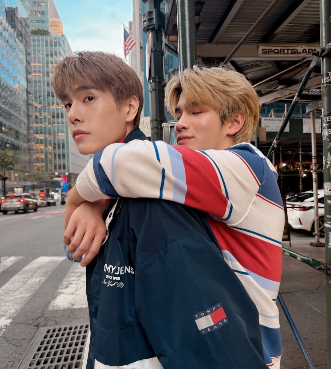 itsmeminw's tweet photo. น่ารักมากกก พี่พุเลี้ยงโฟ้ดโฟ้ด🥹💖

FOURTH TOMMY HILFIGER SS27 #TommySS27xFourth
#TommyHilfigerxFourth  
#TommyHilfiger #TommyFamily  #TommySS27 #โฟร์ทณัฐวรรธน์ https://t.co/XUM3sDP2FM