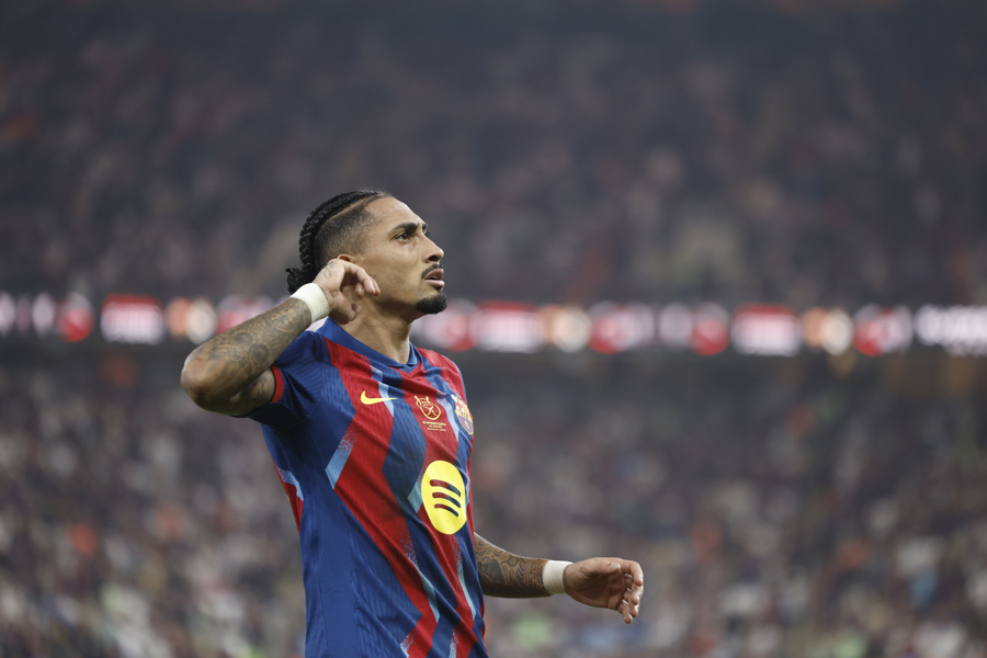 2010MisterChip's tweet photo. #OJOALDATO - Raphinha suma 9 participaciones directas de gol (6 goles y 3 asistencias) en los cinco primeros partidos del Barcelona en La Liga 2026-27.

Últimos con 9+ participaciones de gol en los 5 primeros partidos de su club (goles+asistencias):

1987-88: Michel (Real Madrid) 15 (4+11)
2011-12: Leo Messi (Barcelona) 13 (8+5)
2014-15: Cristiano Ronaldo (Real Madrid) 9 (9+0)
2017-18: Leo Messi (Barcelona) 10 (9+1)
2021-22: Karim Benzema (Real Madrid) 11 (6+5)
2026-27: RAPHINHA (Barcelona) 9 (6+3)