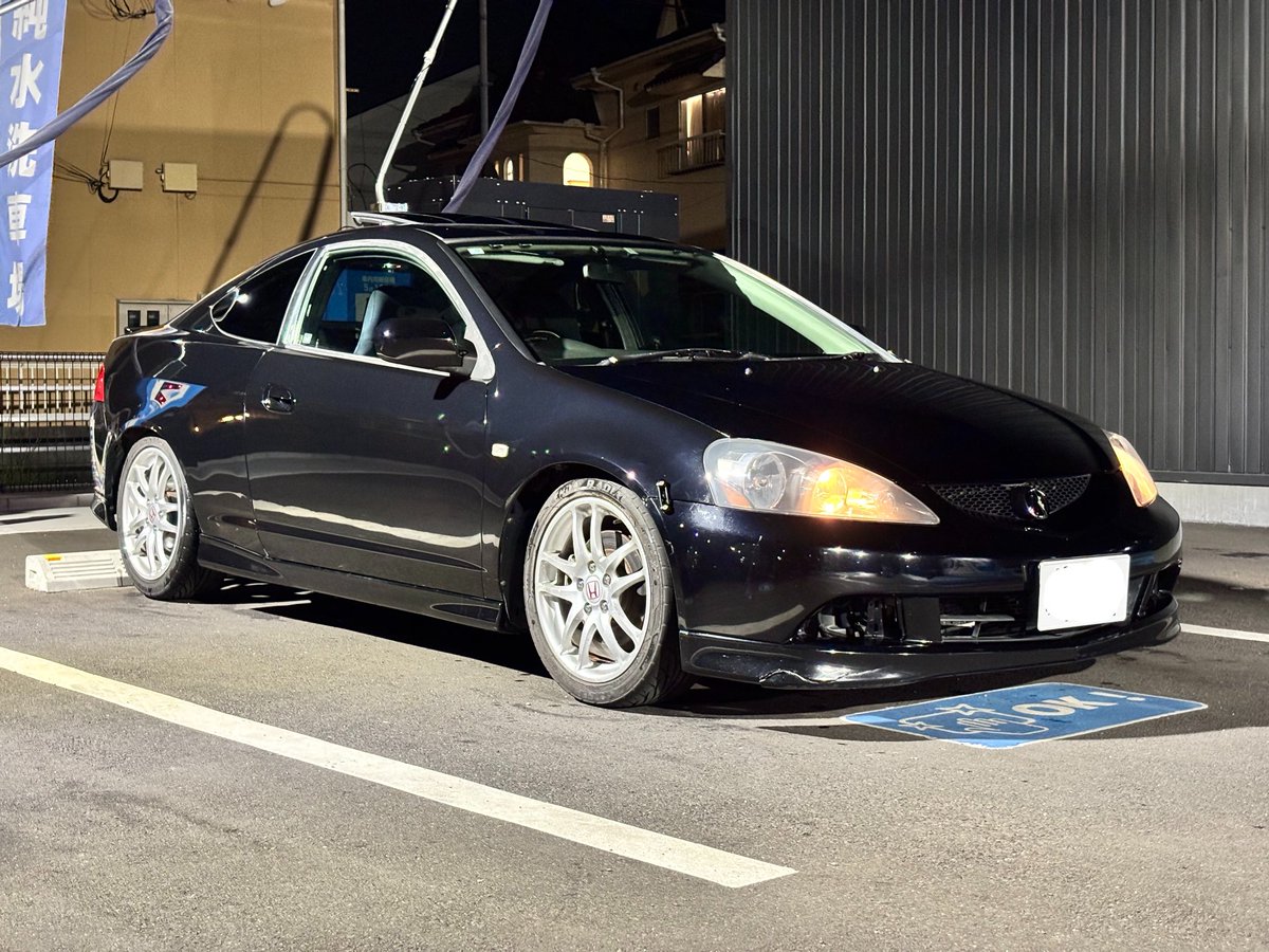 Naokiok_ge_rs's tweet photo. 【ご報告】

DC5 タイプS 納車されました！

なんと純正オプションの𝑺𝑼𝑵𝑹𝑶𝑶𝑭付き！
アキュラRSX仕様でオシャレに乗りたいと思います。
ホイールは転がし用なのでそのうち変えます。
コレクションを売ってくださった藤田ことねさん(@lp2ek )ありがとうございました🙏 https://t.co/YtMsnmxvZN
