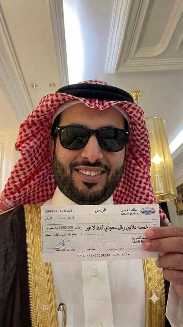 turkighj12's tweet photo. لو جتك ٦ مليون ﷼ سعودي  اليوم
هل يمكن للمبلغ .. أن يحل كل مشاكلك 💵 

◯ نعم

◯ لا https://t.co/GGubQTsn7C
