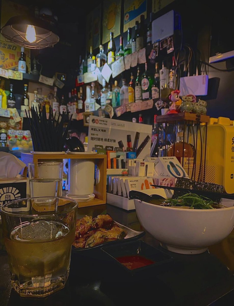 JulieBooka9f's tweet photo. Late-night bites for when the city sleeps—steaming miso soup, grilled yakitori, and that quiet corner where no one rushes. https://t.co/k6DHbkZaH5