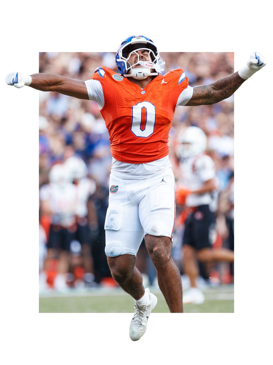 GatorsFB's tweet photo. W frames 🐊 https://t.co/kQfMnbJmUt
