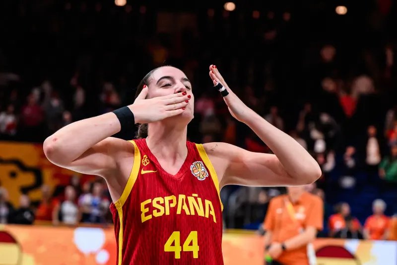 Maanuf96's tweet photo. No se lo van a dar por no llegar a la final, pero Iyana Martín debería estar en la conversación de MVP del Mundial. https://t.co/mHRqrCw24s