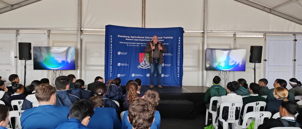 TheoDJager's tweet photo. The best part of my involvement in @Saai_org is working with young people. Had a good exchange on new technologies, and why choosing a career in agriculture makes sense. Nampo Cape, Bredasdorp https://t.co/VBSRWjKWzQ