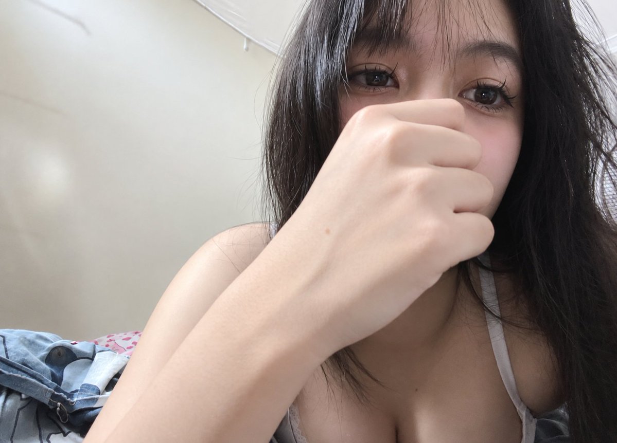 jinne082's tweet photo. #เงี่ยน https://t.co/hZvVAAmUfU
