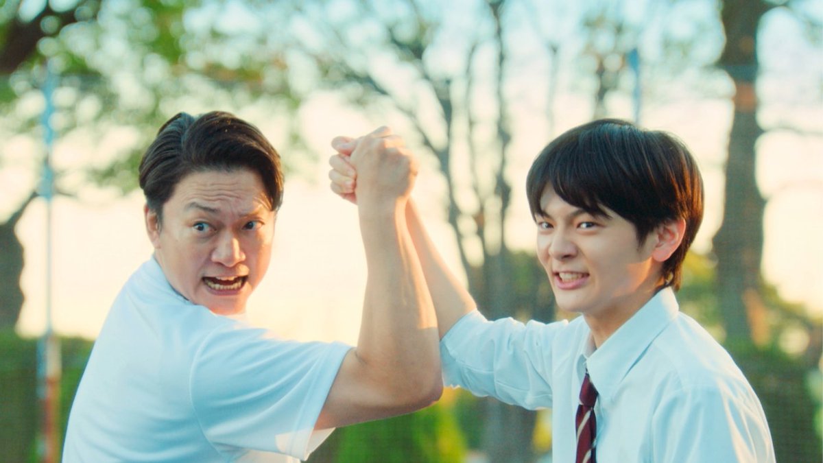 realsound_m's tweet photo. 香取慎吾が部活動に励み、齋藤潤には甘酸っぱい恋の予感　『高校生家族』新場面写真公開

https://t.co/skNp2PYfwp

#高校生家族 #香取慎吾 https://t.co/AZDsyCeT9F
