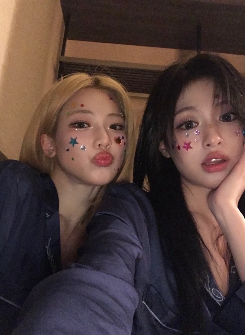 jngzkw's tweet photo. WTF RUYEON???😫😫 https://t.co/ECNtfaEqBF