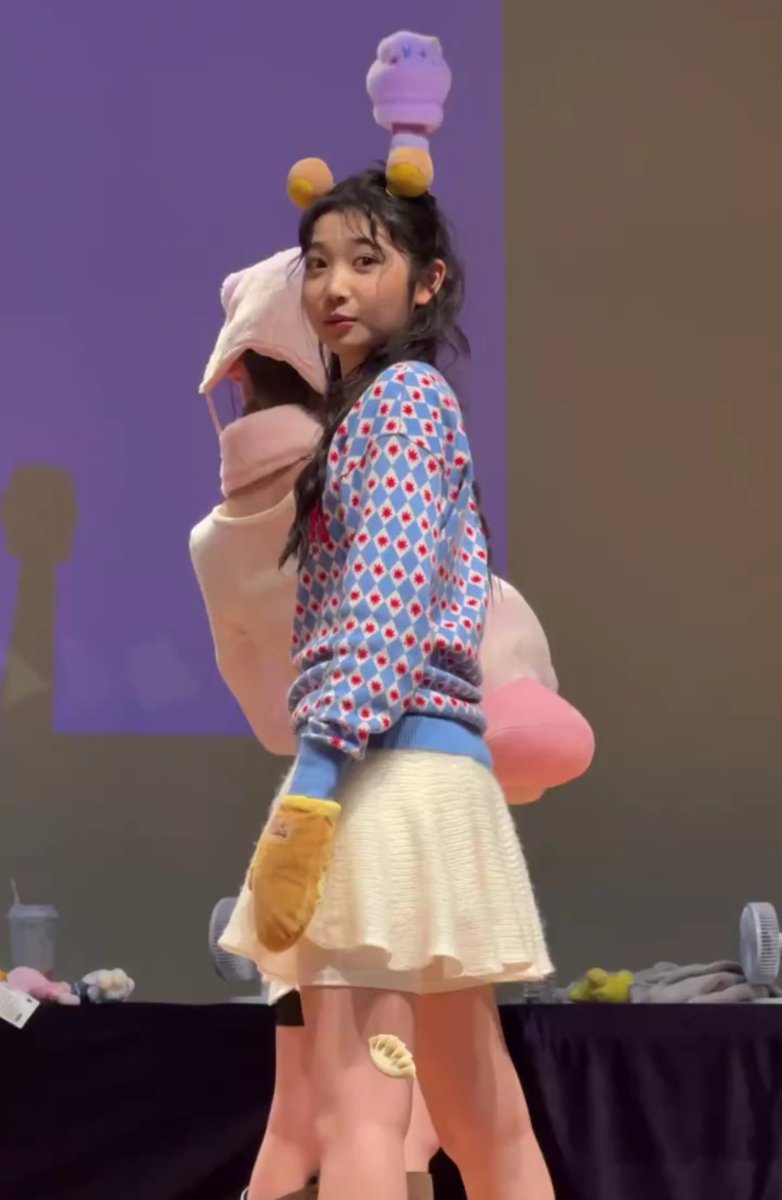 tuzjia_'s tweet photo. 너이미 리락쿠마인거들켯어 https://t.co/7bGhQnnFkt