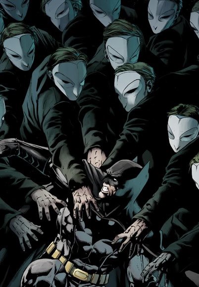 DiscussingFilm's tweet photo. A reference to The Court of Owls has been spotted on the set of ‘THE BATMAN: PART 2’.

(via: @robymav_) https://t.co/9Oqk5cP0K8