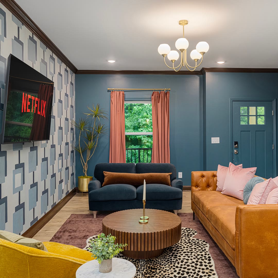 funkitco's tweet photo. Big fans of tiny details.

Airbnb design is short term rental strategy, not decoration.

#airbnbdesign #exteriordesign https://t.co/u5FThFvyrj