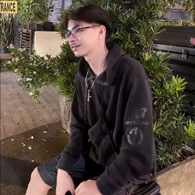 _UnoZotto's tweet photo. #NewProfilePic https://t.co/hWjureiKHn