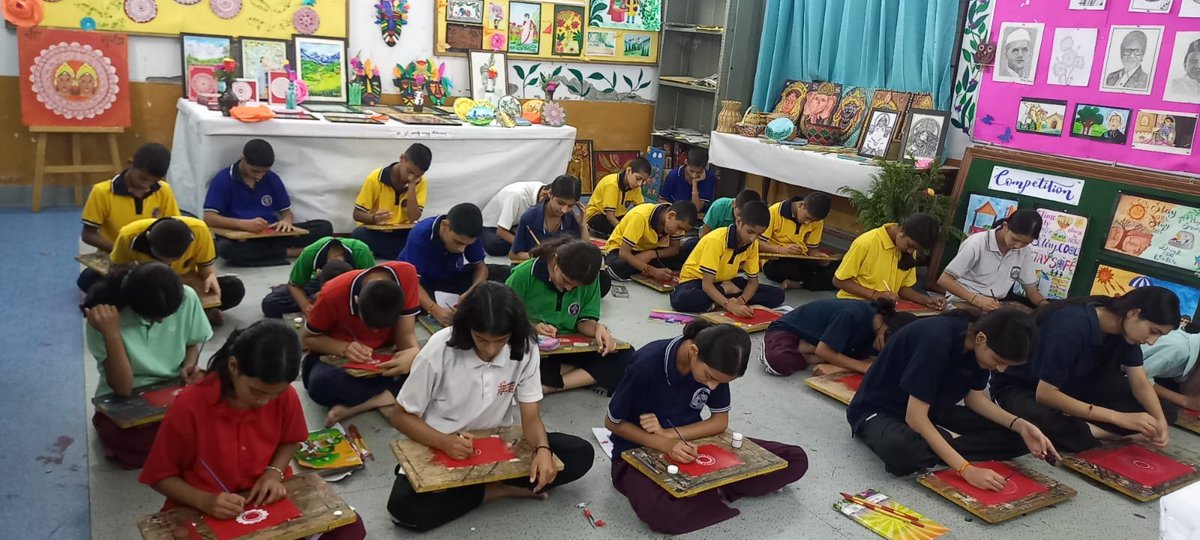 emrskalsi2's tweet photo. A GI-tagged Painting Competition on Aipan Art was organized at EMRS Kalsi, celebrating Uttarakhand’s rich cultural heritage and encouraging students to showcase their creativity and traditional art skills.
#AipanArt #GI #EMRSKalsi https://t.co/1PuUF4gCDw
