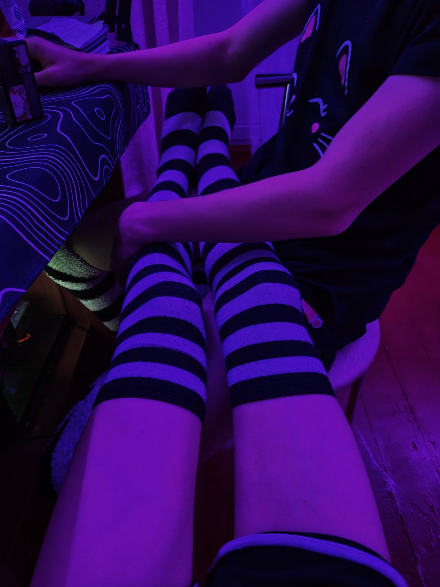 miyanomeow's tweet photo. #femboy @Misakemrrow https://t.co/izvCYD5e5P