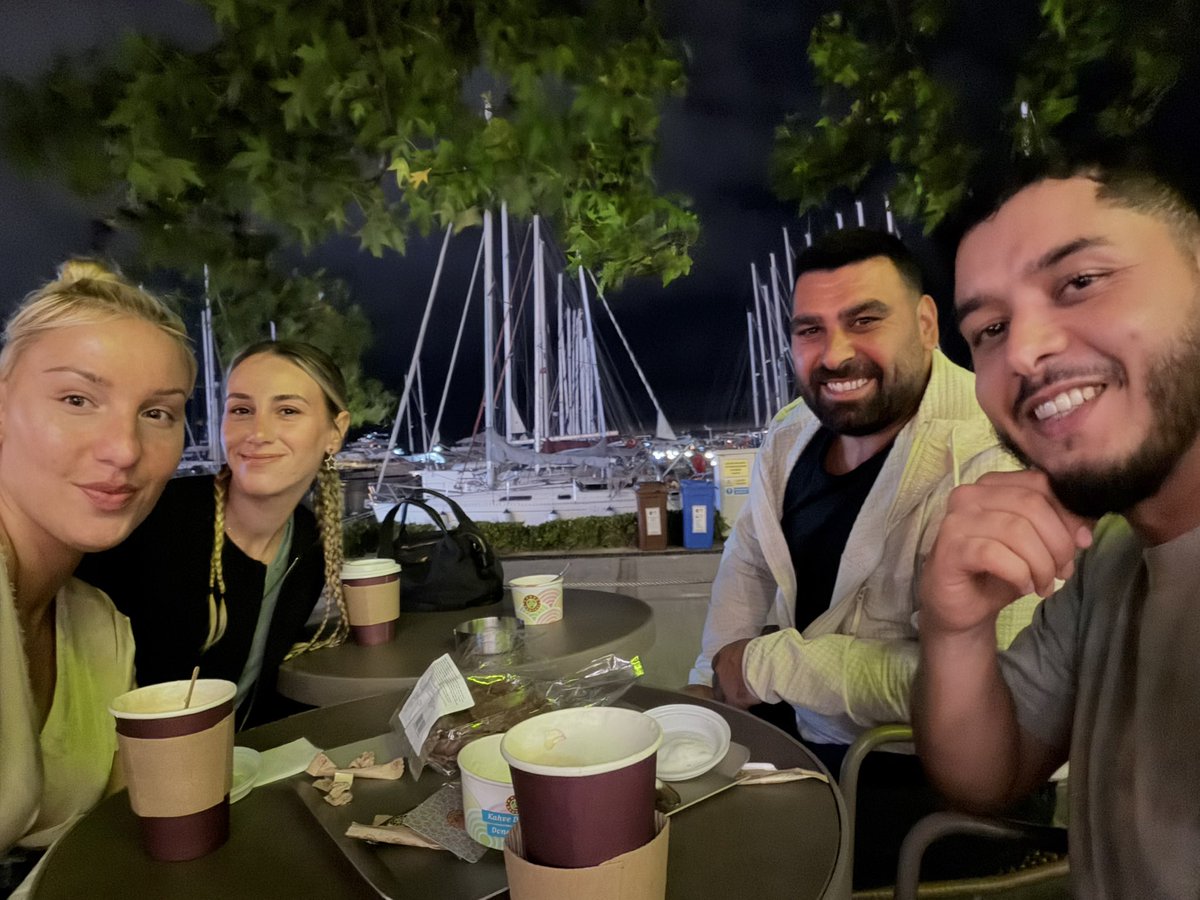 dilanzbk's tweet photo. Uzaklarda atan kalbim gelmiş 🥹 https://t.co/43kCUk0e36