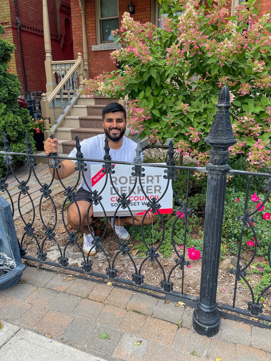 SukhuSSekhon's tweet photo. Putting up signs for Rob Dekker! 🪧

He is a good friend, cares deeply about his community, and would be a strong voice for Somerset Ward residents at Ottawa City Hall.

Wishing Rob and his team all the best on the campaign trail!

Support Rob at: https://t.co/x9zbB6GVDK https://t.co/GiZDDGYy8K