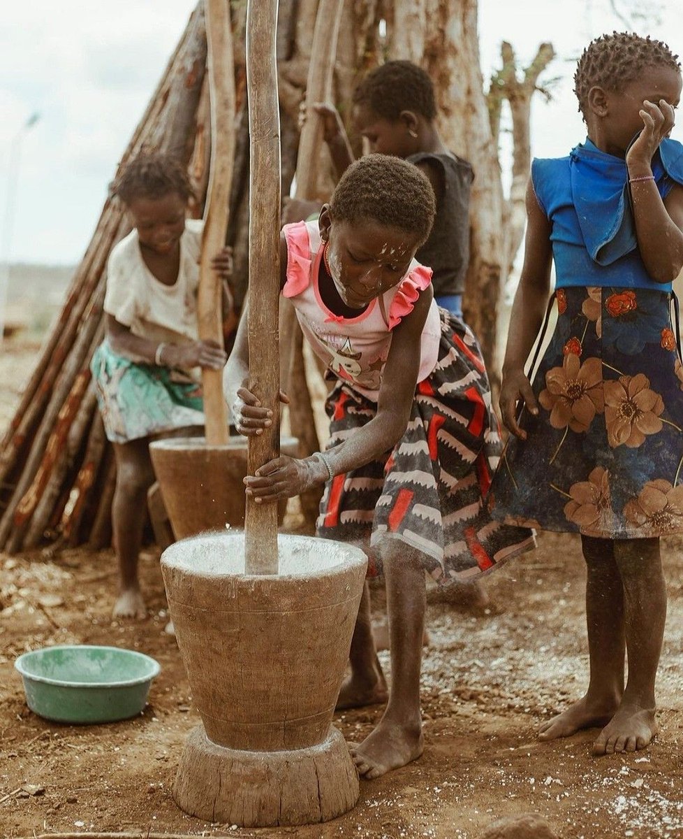 VictoriaKasozi's tweet photo. Childhood is where culture, friendship, and joy come alive. Watching children play, laugh, and grow together is a beautiful reflection of the spirit of my homeland. ❤️🌍
#UgandaCulture https://t.co/spOZ8QubGY
