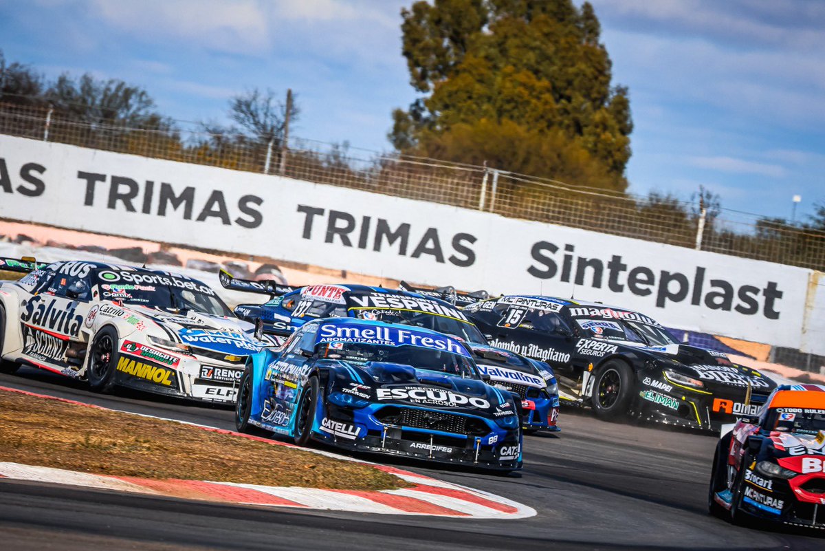 ntrosset's tweet photo. P27 para nosotros en San Luis. Lideramos gran parte de la primera serie, con una condición compleja de pista. Un exceso de mi parte me privó de largar adelante la final. 

Largamos desde el P24 la final y fuimos perdiendo rendimiento. https://t.co/YnlsOYfBUG