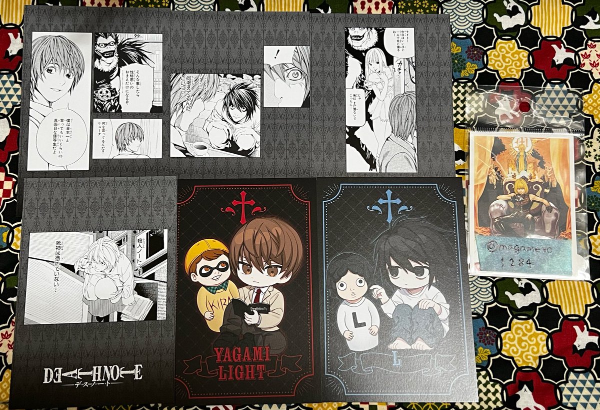 magamevo1284's tweet photo. 【交換】DEATH NOTE アニメイトフェア in 2026 ジュエリー缶バッジ マグネット 特典 ポストカード デスノート

譲）画像の
夜神月、L、弥海砂、ニア
求）
各同種メロ

ポストカード原作柄はミニキャラ（指人形ver.）との交換❌

基本郵送。
予定が合えば都内手渡し。 https://t.co/BSFjo8ZdCn