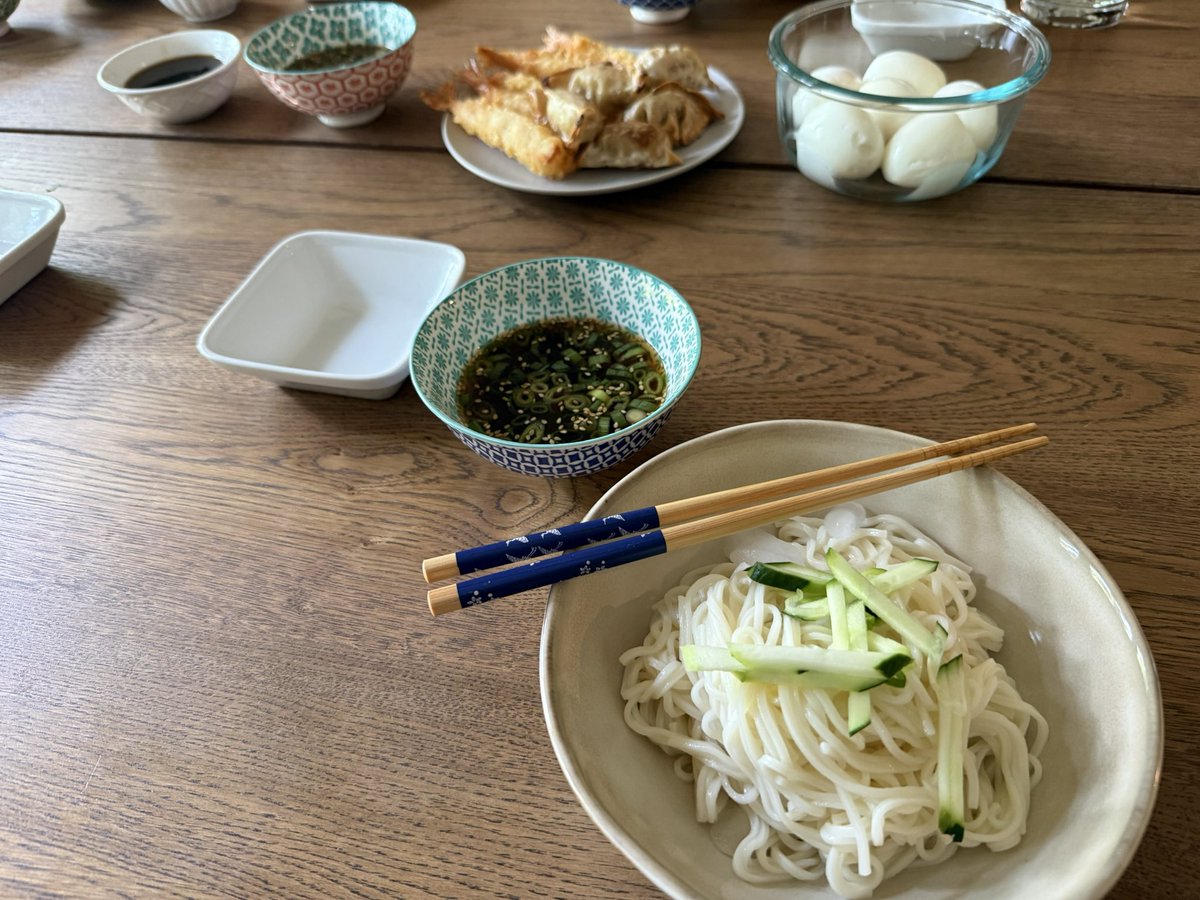 ijospiderman's tweet photo. Just showing off some Japanese cold noodles my wife made for our post church lunch. https://t.co/m2qJe3iuMH