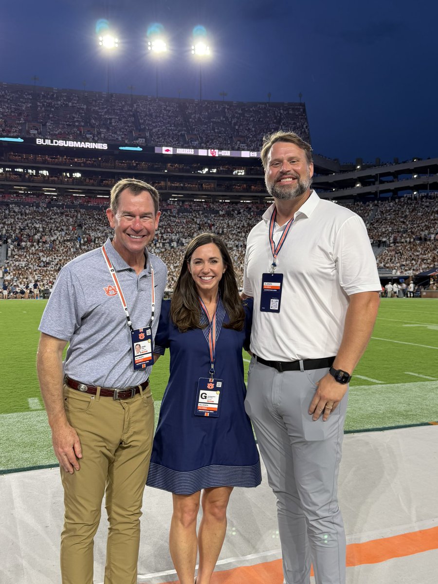 SenKatieBritt's tweet photo. Great to be back in Jordan-Hare to see a Tigers win! Nothing quite like college football Saturdays in Alabama. https://t.co/lmgpBM4TNB