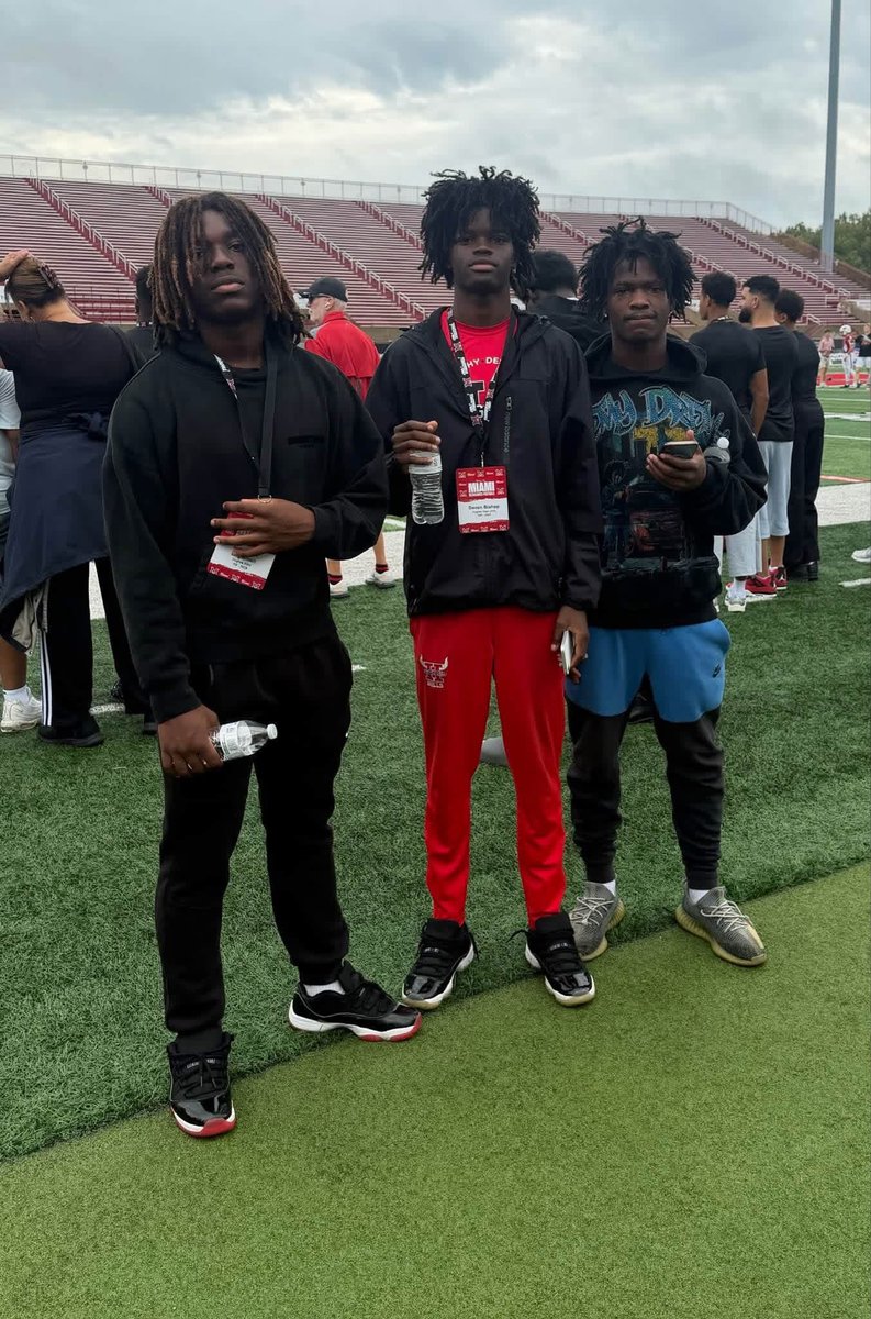 DavonBishop_'s tweet photo. Had an amazing time up in @MiamiOHFootball thanks for the visit @LeoOtt123 @ACruse15 @Martin_Miami_HC  @JalenEngleman32 https://t.co/S12ScsHmAk