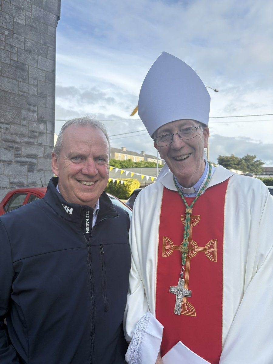 CatholicBishops's tweet photo. More 📸 from the uplifting Installation Mass today in St Mary’s Cathedral Kilkenny, celebrating Bishop Ger Nash as the new Bishop of Ossory… https://t.co/8PJLW3VjVU