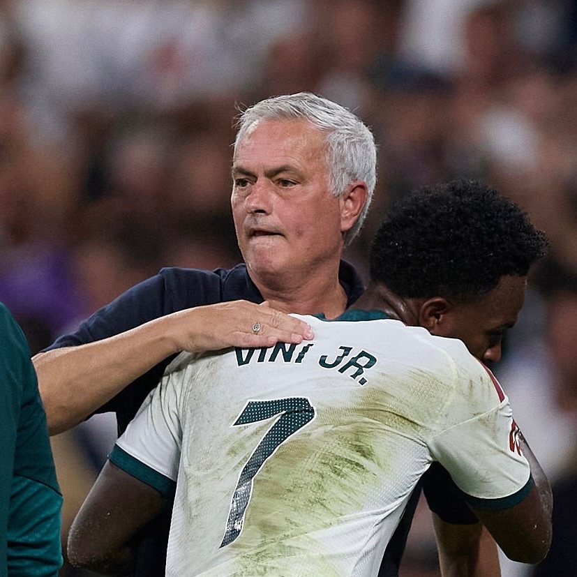 MadridXtra's tweet photo. 🚨 Vini Jr: “If Mourinho was an F1 driver, he would be NUMBER 1.” @DAZN_ES https://t.co/dkVhkRqBHf