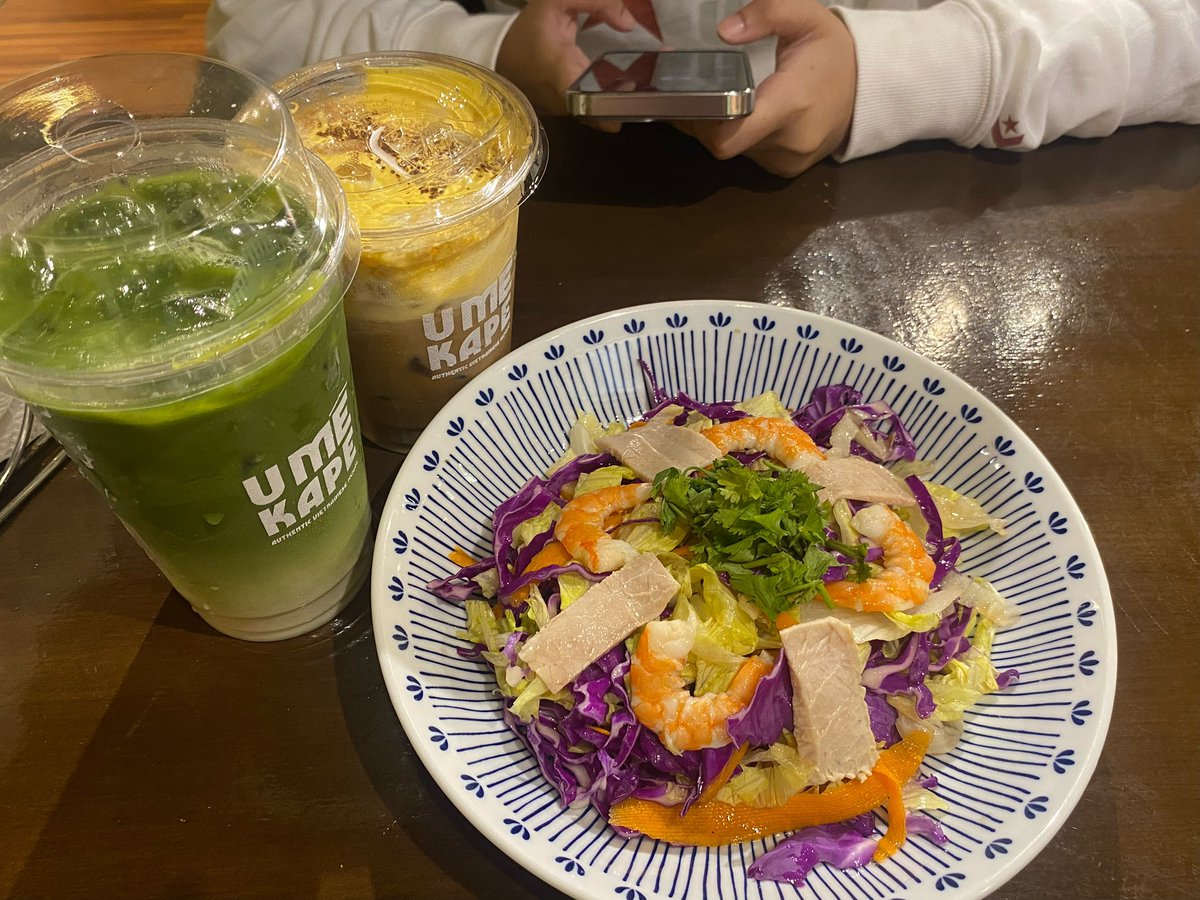 cesiarkve's tweet photo. yum ume kape :D https://t.co/pZdyk198dG