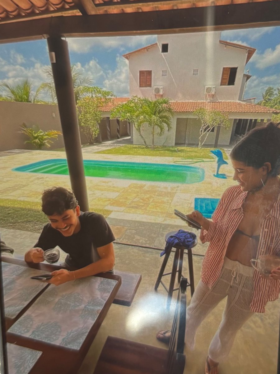 wjackthinkab's tweet photo. saudades do preá onde minha única preocupação era torrar no sol e chamegar com meu amorzinho https://t.co/Aa7HQme7YF