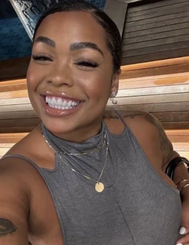 Gab6062228's tweet photo. OFICIAL!! Bella Daltro Está confirmada no elenco de  #AFazenda18 ❤️‍🔥 https://t.co/Ug4hpOHGGb