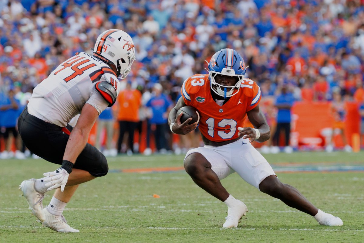 CamMellor's tweet photo. Our @PFN365 highest-graded RBs through Week 2:

Jadan Baugh, Florida: 99.9
Jamal Rule, Nebraska: 97.5
Nate Sheppard, Duke: 94.2
Fame Ijeboi, Purdue: 93.7
Turbo Richard, Indiana: 92.2
DeSean Bishop, Tennessee: 92.1
Wayne Knight, UCLA: 91.6
Kamari Moulton, Iowa: 90.8
Matt Fuller, South Carolina: 90.2
Gi'Bran Payne, Cincinnati: 90.2