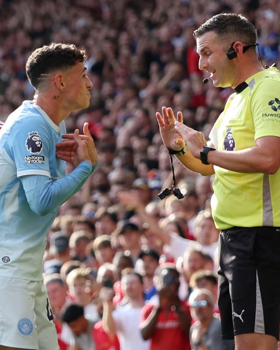 EddyKavai's tweet photo. Foden, that was a juvenile mistake. 🤦‍♂️You’ve cost us an unnecessary red card. Man, we didn’t need that drama! 
#Mancity 
#Manunited https://t.co/KTl0NlhtD3