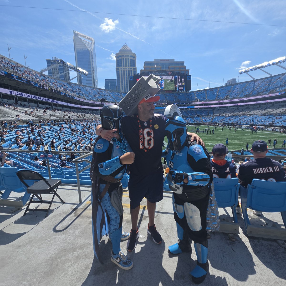 ChicagoMike85's tweet photo. North carolina week 1  priceless! 
@ChicagoBears @NFL https://t.co/kNafJab7sF