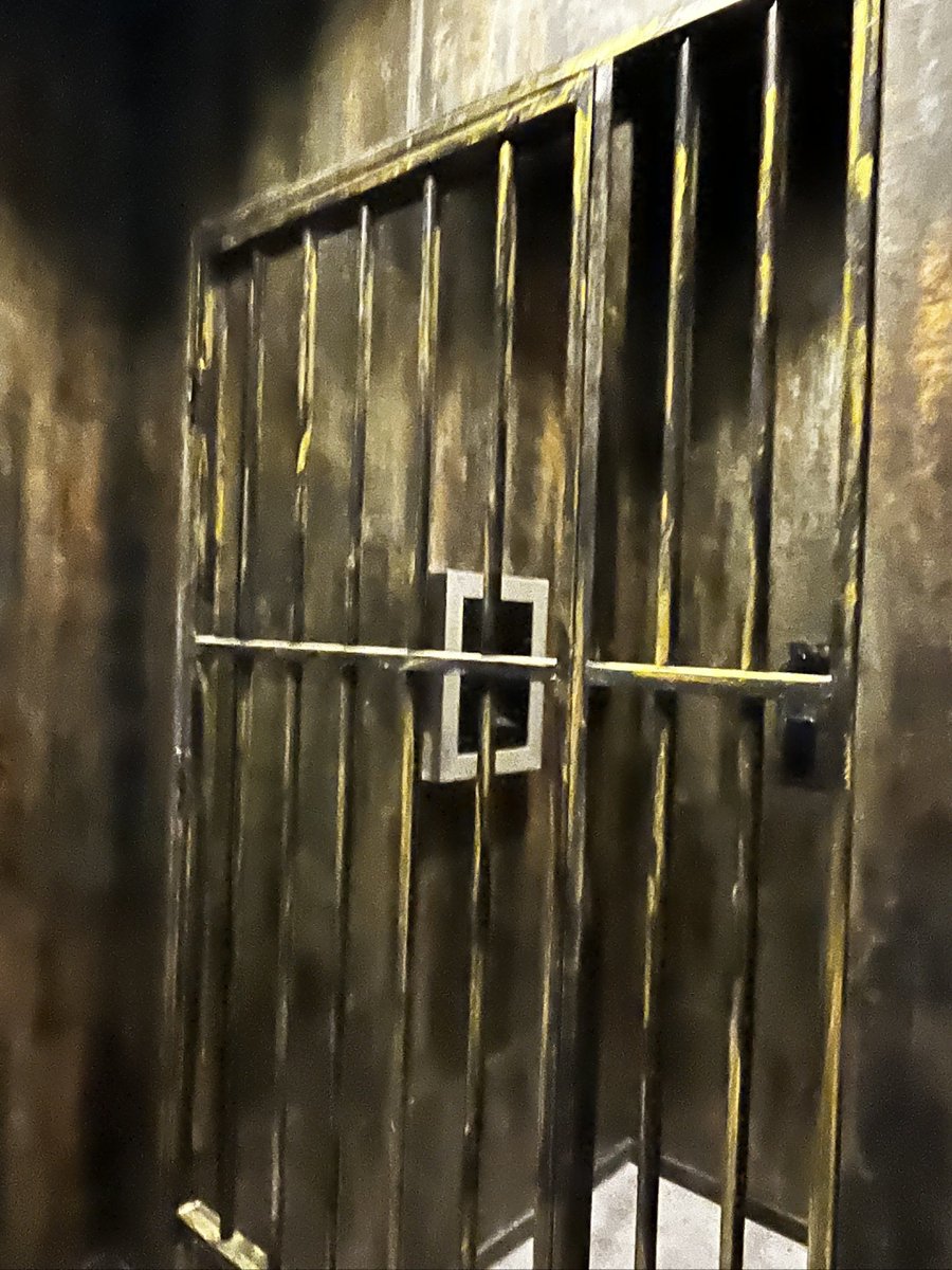 silkd657637's tweet photo. Tried a new escape room themed "Ancient Tomb Secret" with my friends! We solved the tomb puzzle in 58 mins – so thrilling, can’t wait to try the next one!， https://t.co/GaGe62LGw1