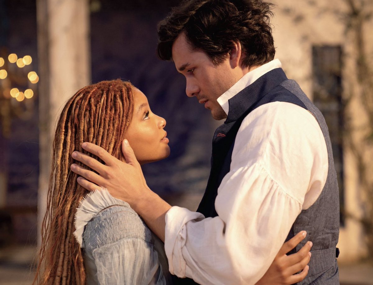 FilmUpdates's tweet photo. Jonah Hauer-King says he’d return as Prince Eric in a sequel to ‘THE LITTLE MERMAID’:

“Yeah, why not? I mean, I love Halle so much. She’s still a very dear friend. I had a great time in that film. If you’re up for it, I’m down. I’m down.”

(Source: https://t.co/M264ygJMpf) https://t.co/HsGpoExhdW