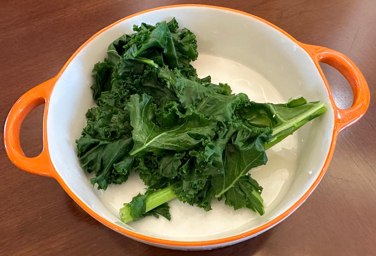 sugan431403's tweet photo. Just tried the new organic baby spinach from local farm—crisp, earthy sweetness, zero bitterness, perfect for salad or smoothies. Game changer for my weekly meals! ， https://t.co/HxpLUirMw4